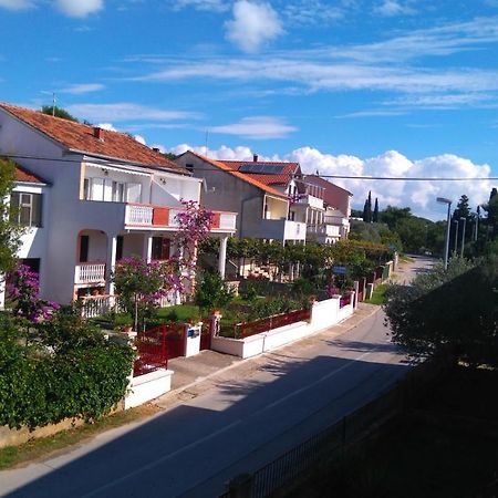 Apartmani Nimcevic Biograd Na Moru Ngoại thất bức ảnh