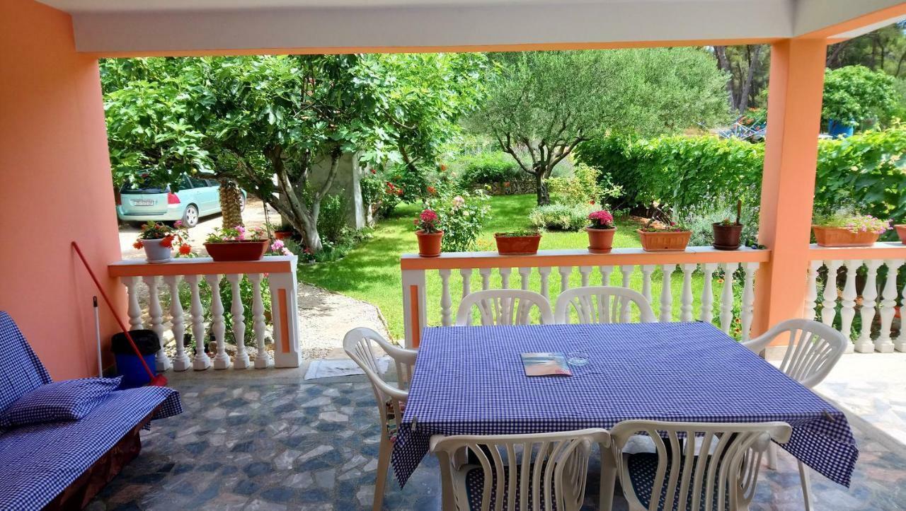 Apartmani Nimcevic Biograd Na Moru Ngoại thất bức ảnh
