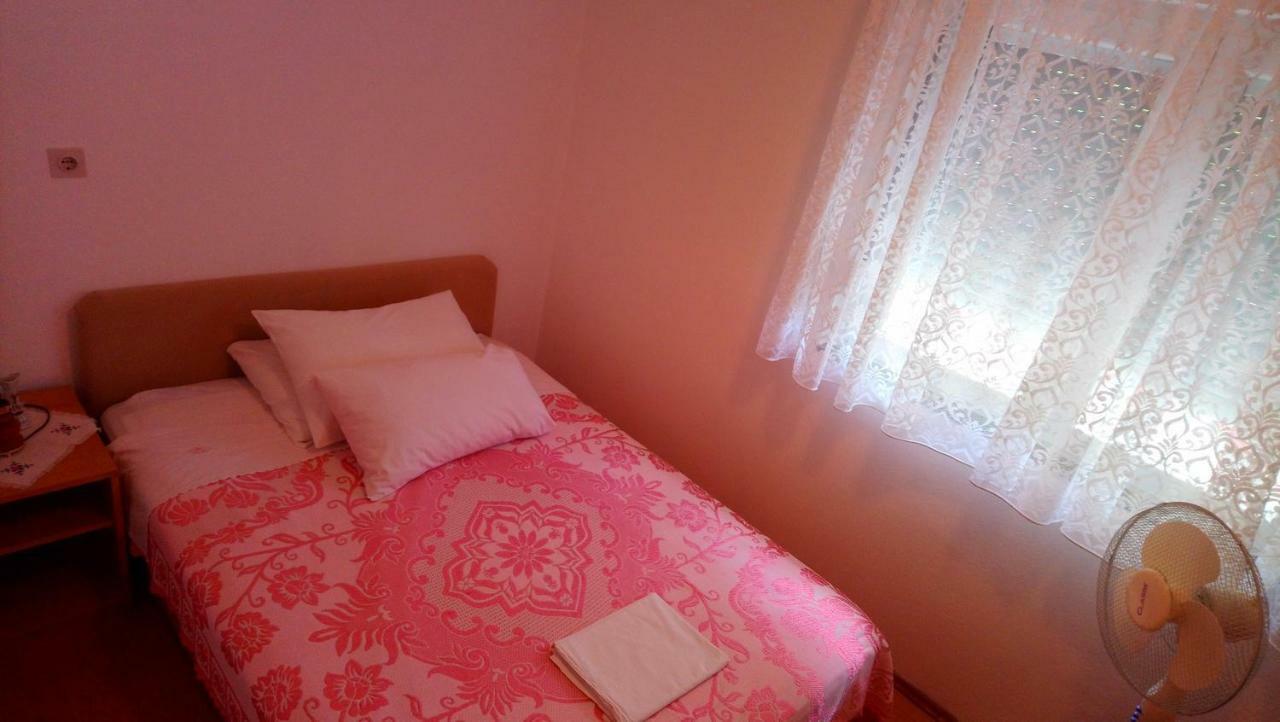 Apartmani Nimcevic Biograd Na Moru Ngoại thất bức ảnh