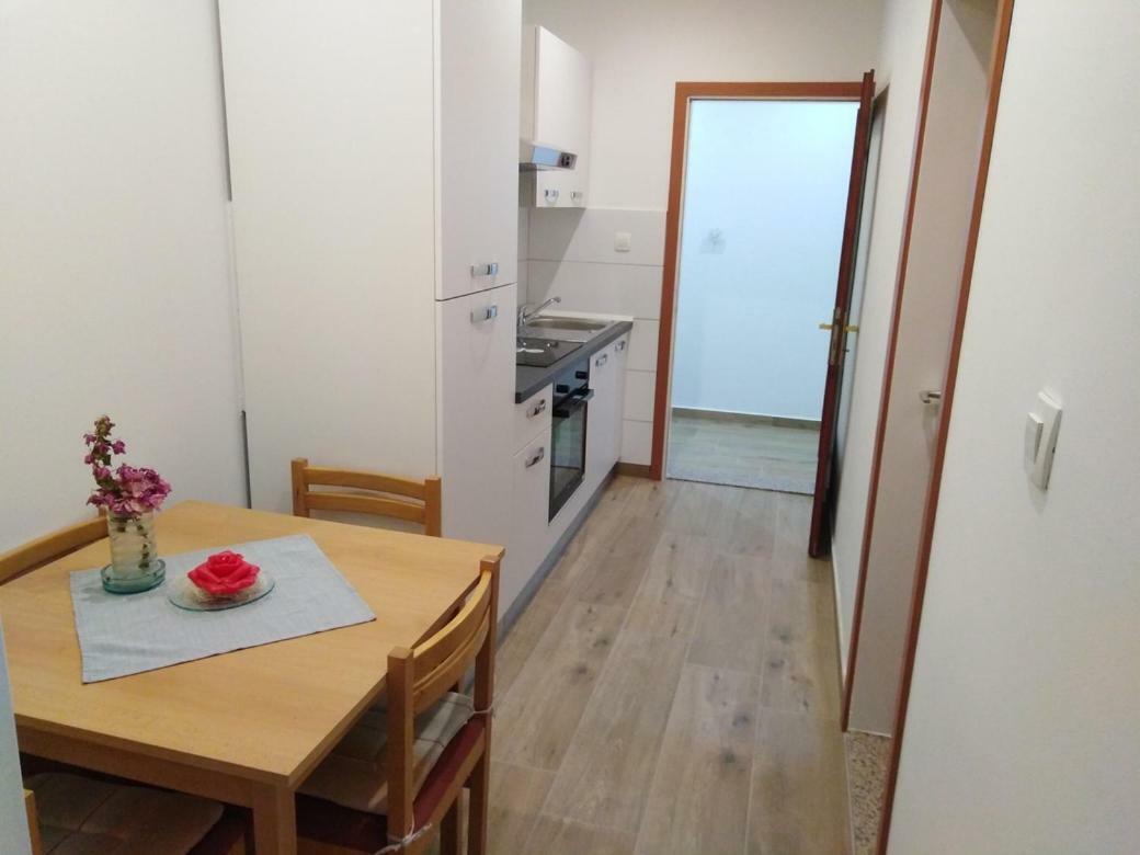 Apartmani Nimcevic Biograd Na Moru Ngoại thất bức ảnh
