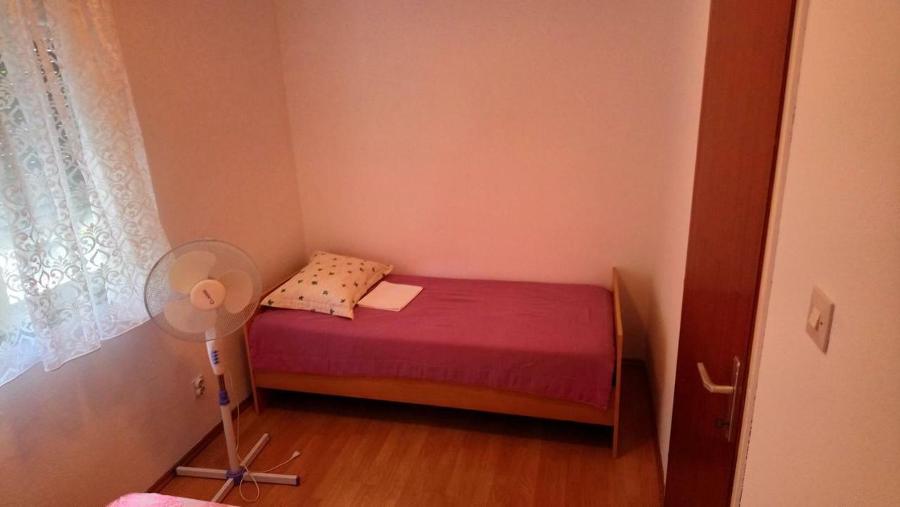 Apartmani Nimcevic Biograd Na Moru Ngoại thất bức ảnh