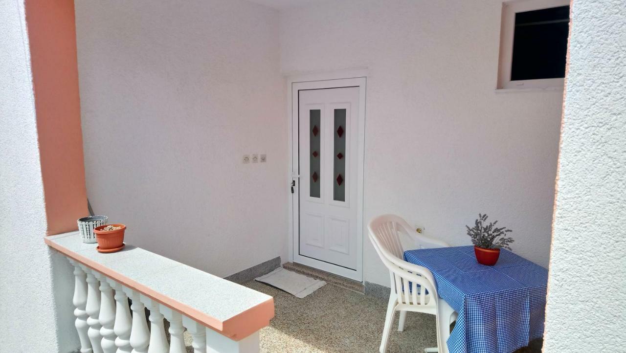 Apartmani Nimcevic Biograd Na Moru Ngoại thất bức ảnh
